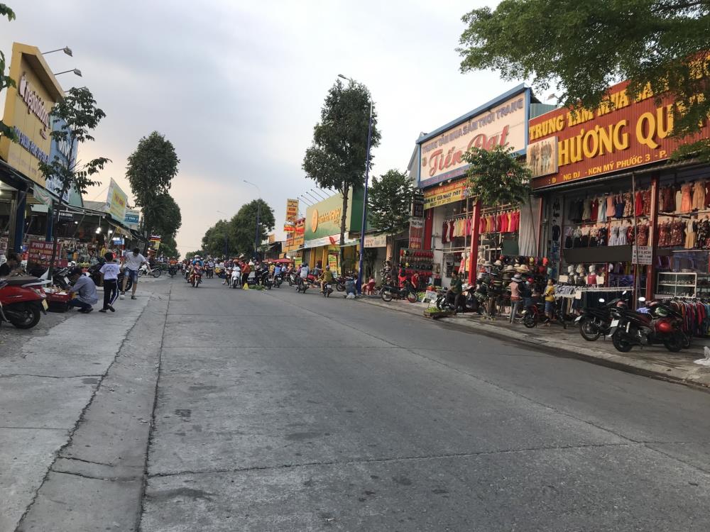 Bán gấp 14 phòng trọ, 2 kiot, 600m2 đất mặt tiền QL13, Bình Dương giá chỉ 450 triệu